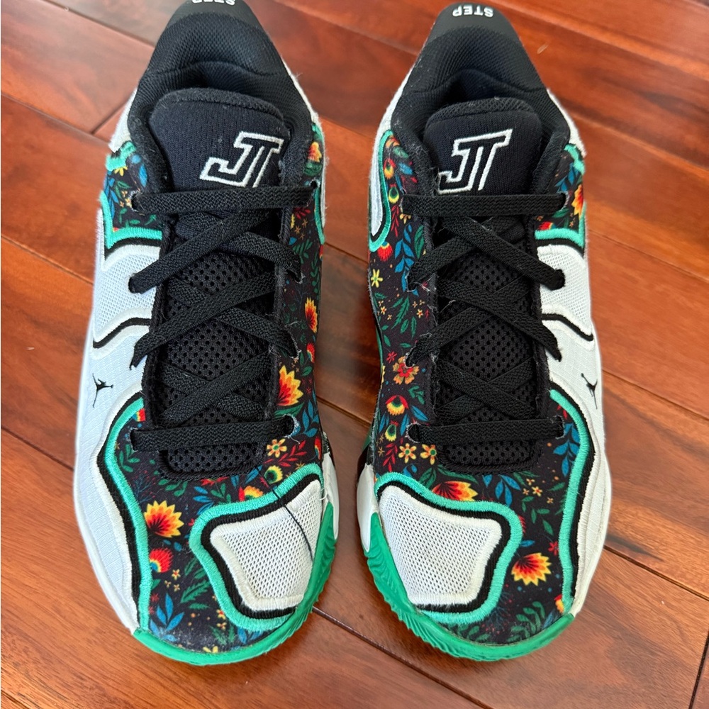 Kids Jason Tatum Nike Floral Basketball Sneakers - Size 1Y